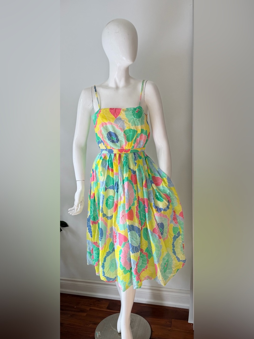 Vintage Albert Nipon 1970s Floral Sundress Open Back Tie Bow Fit Flare Size 4
